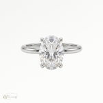 Oval classic solitaire engagement ring in Platinum 