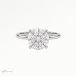 Round classic solitaire engagement ring in Platinum 